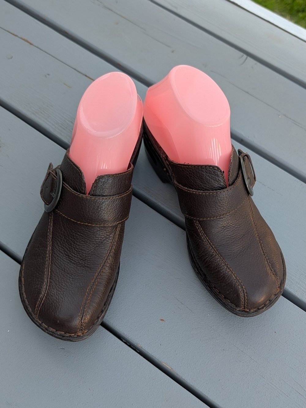 b.o.c. Brown Leather Clogs with Buckle sz 8